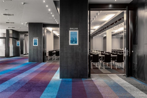 RADISSON BLU HAMBURG (Hamburg)